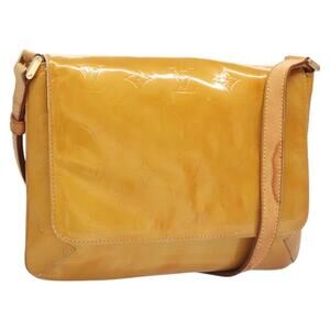 LOUIS VUITTON Monogram Vernis Thompson Street Bag Beige M91301